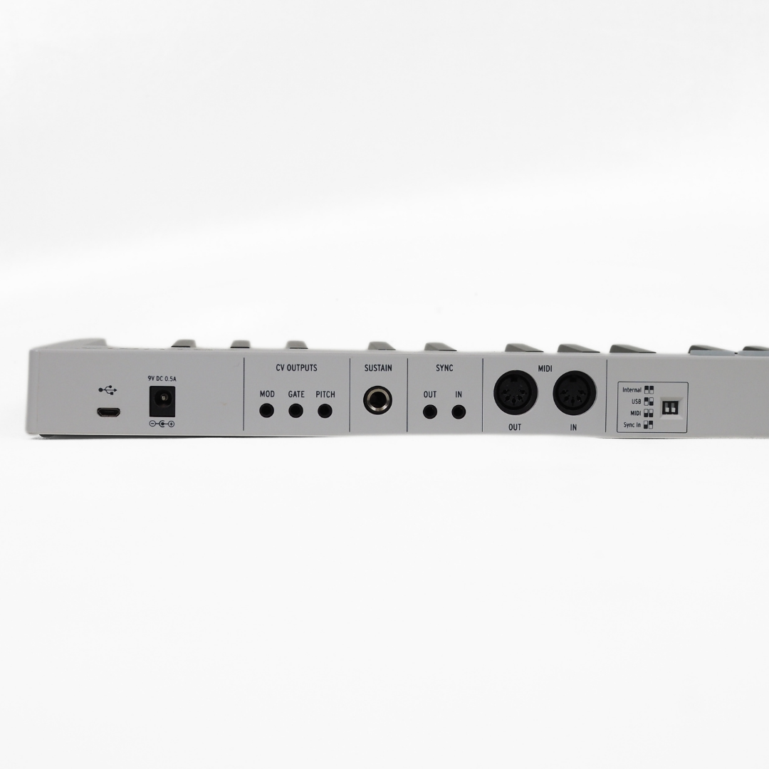Arturia Keystep Pro Polyphonaic Sequencing MIDI Controller Keyboard