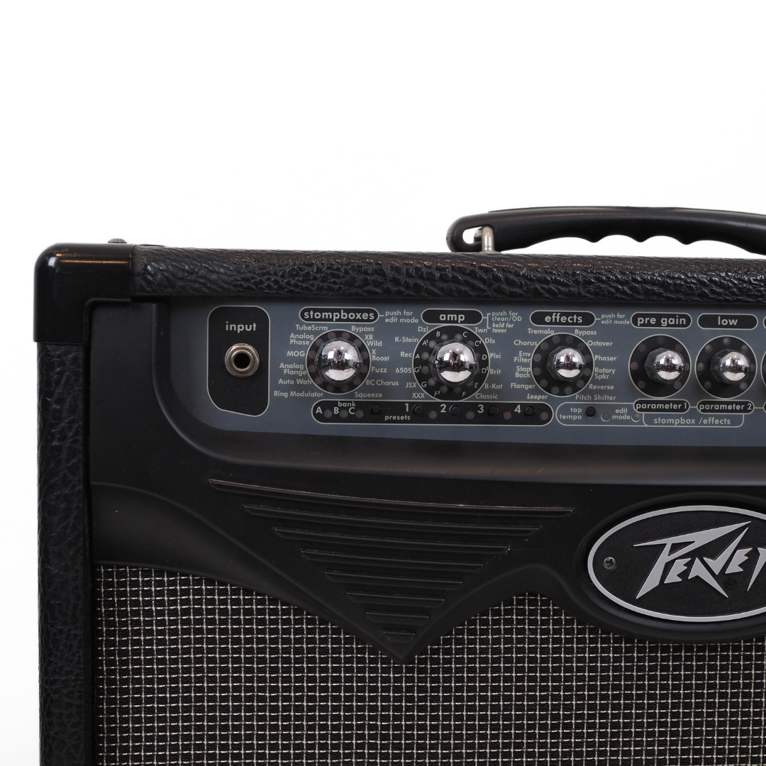 Peavey Vypyr 30w Digital Modeling Combo Guitar Amplifier
