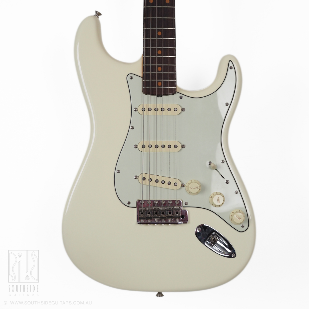2024 Fender American Vintage II 1961 Stratocaster Electric Guitar in Olympic White