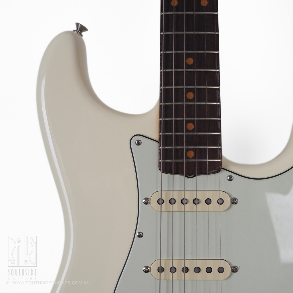 2024 Fender American Vintage II 1961 Stratocaster Electric Guitar in Olympic White