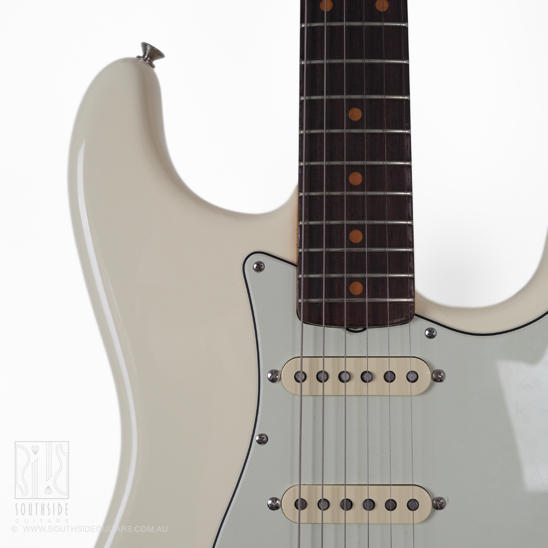 2024 Fender American Vintage II 1961 Stratocaster Electric Guitar in Olympic White