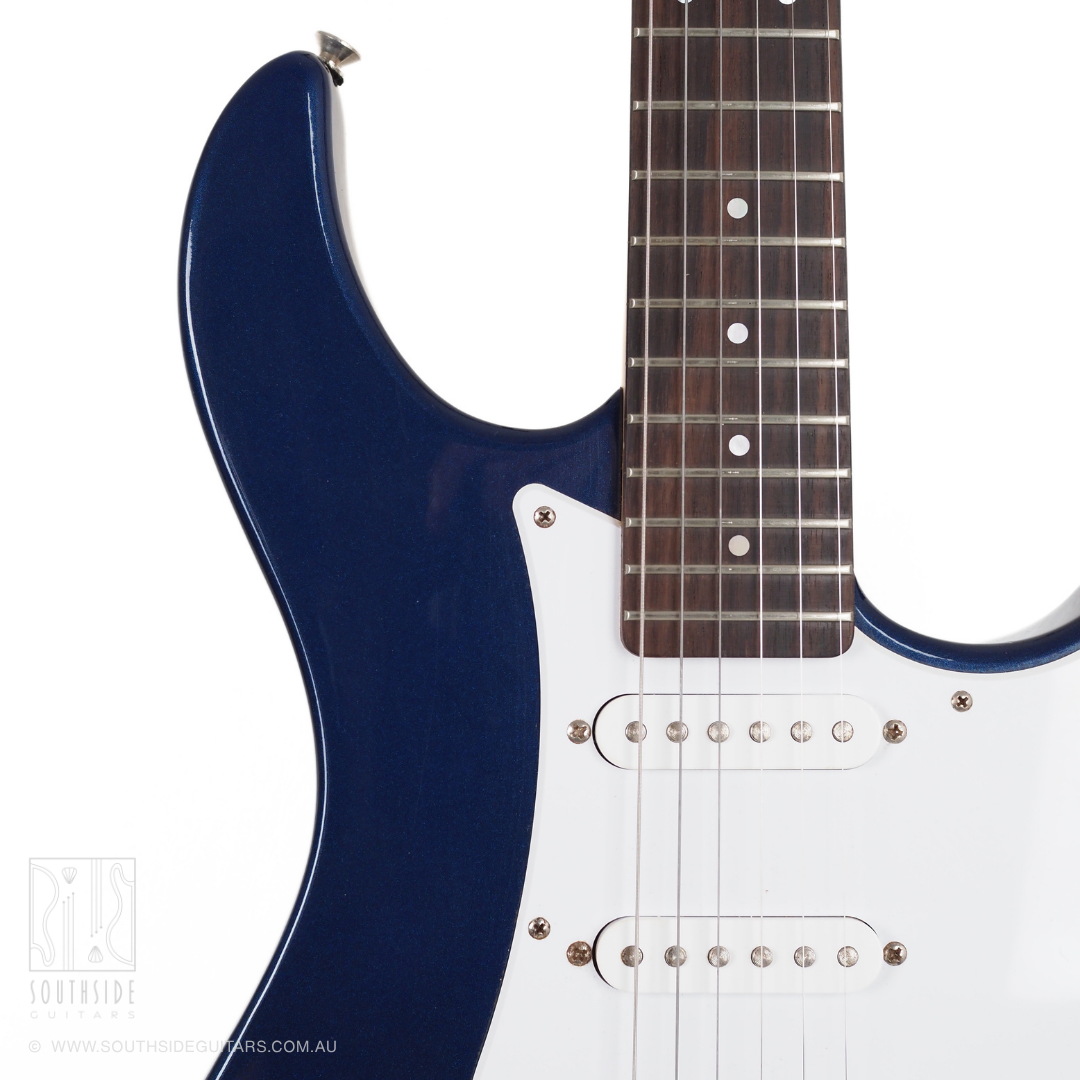 2019 Yamaha PAC012 Pacifica Electric Guitar in Dark Blue Metallic