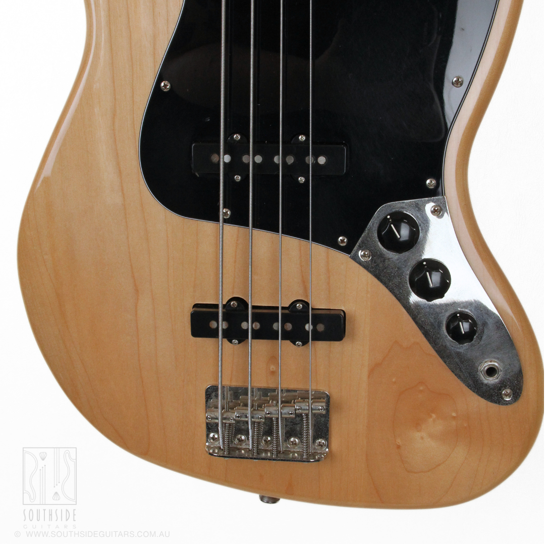 2025 Squier Classic Vibe '70s Jazz Bass in Natural Finish
