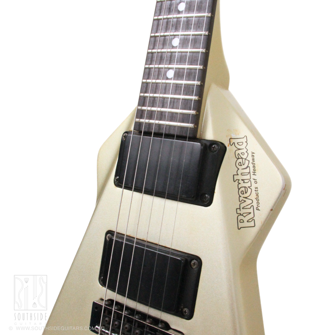 1980s Riverhead RUG-2090 Unicorn Headless Electric Guitar in Silver