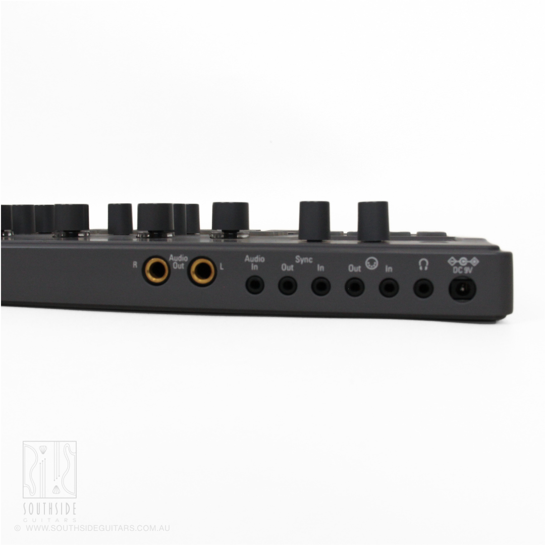 Korg Electribe 2 Music Production Station