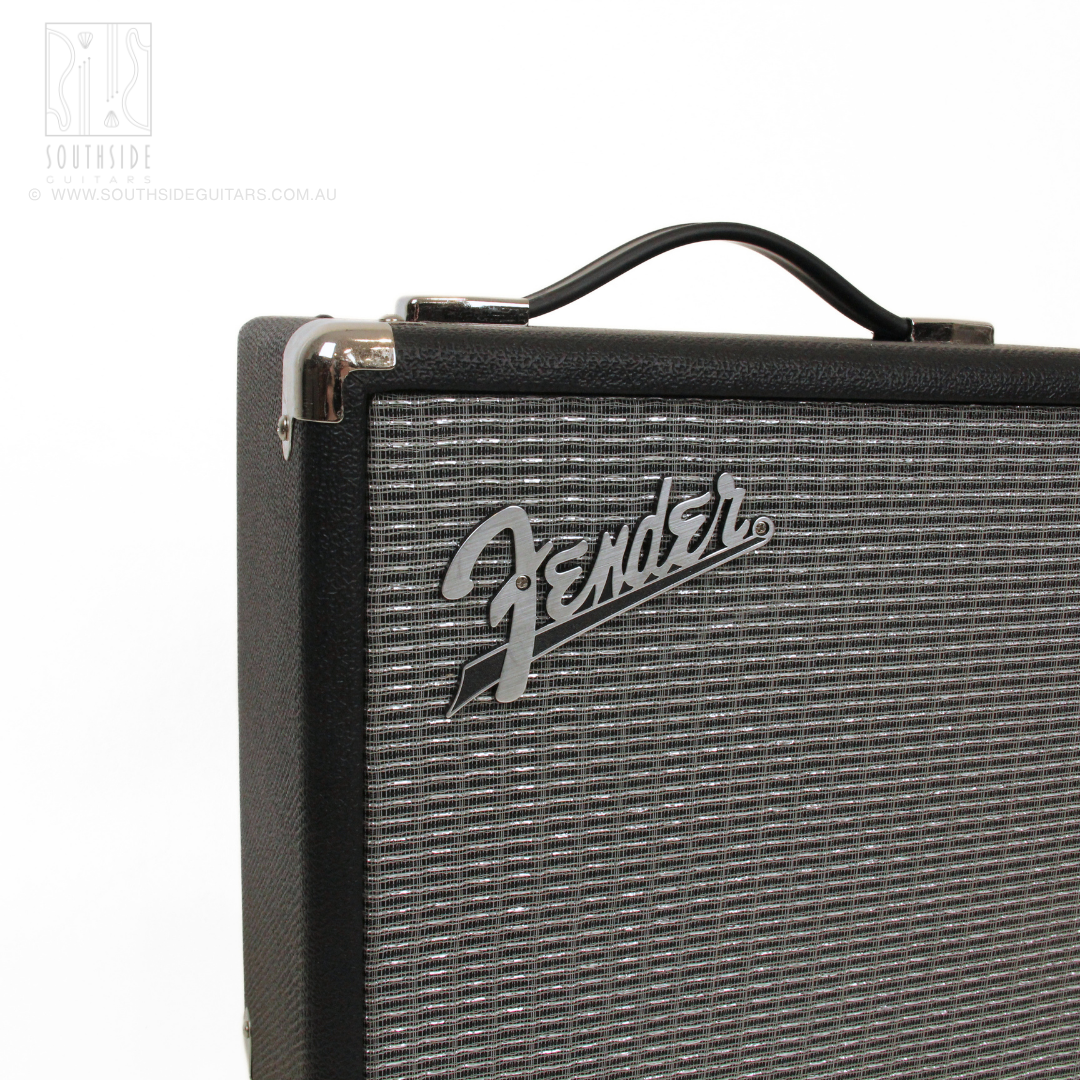 Fender Rumble 15 15w Bass Combo Amplifier