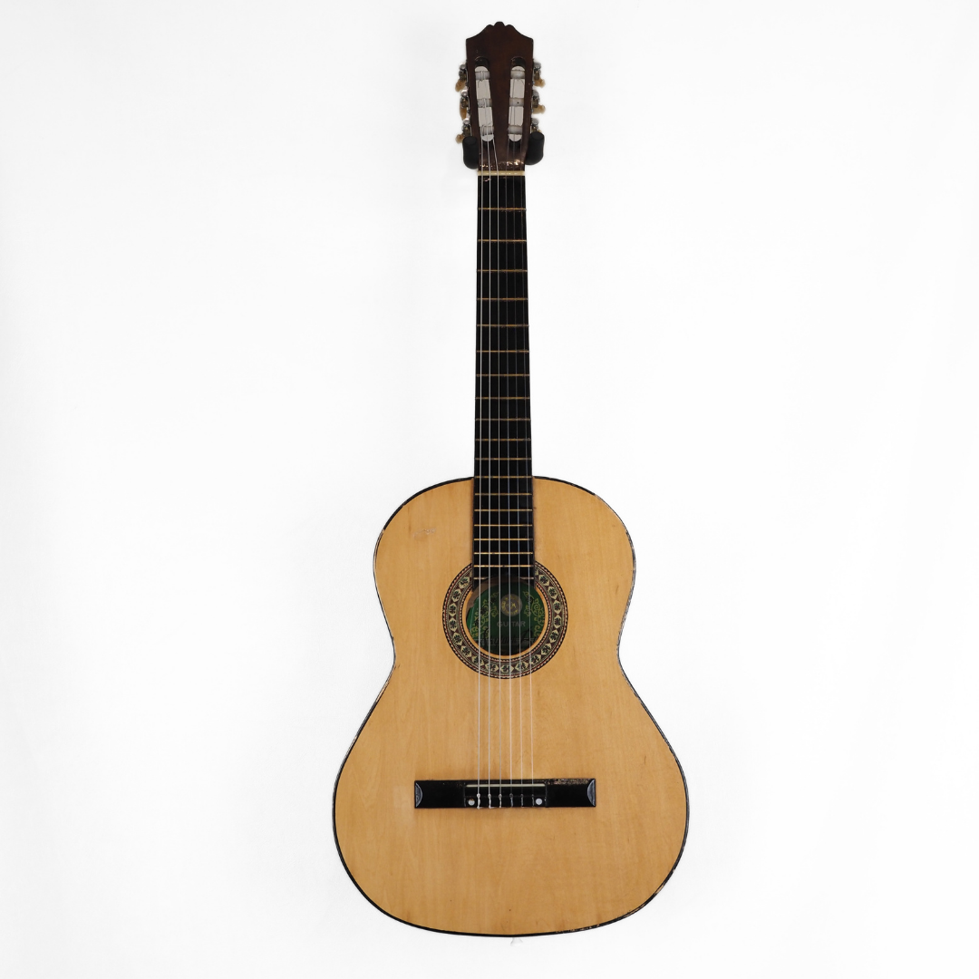 Skylark MG-009 Full-Sized Classical Guitar