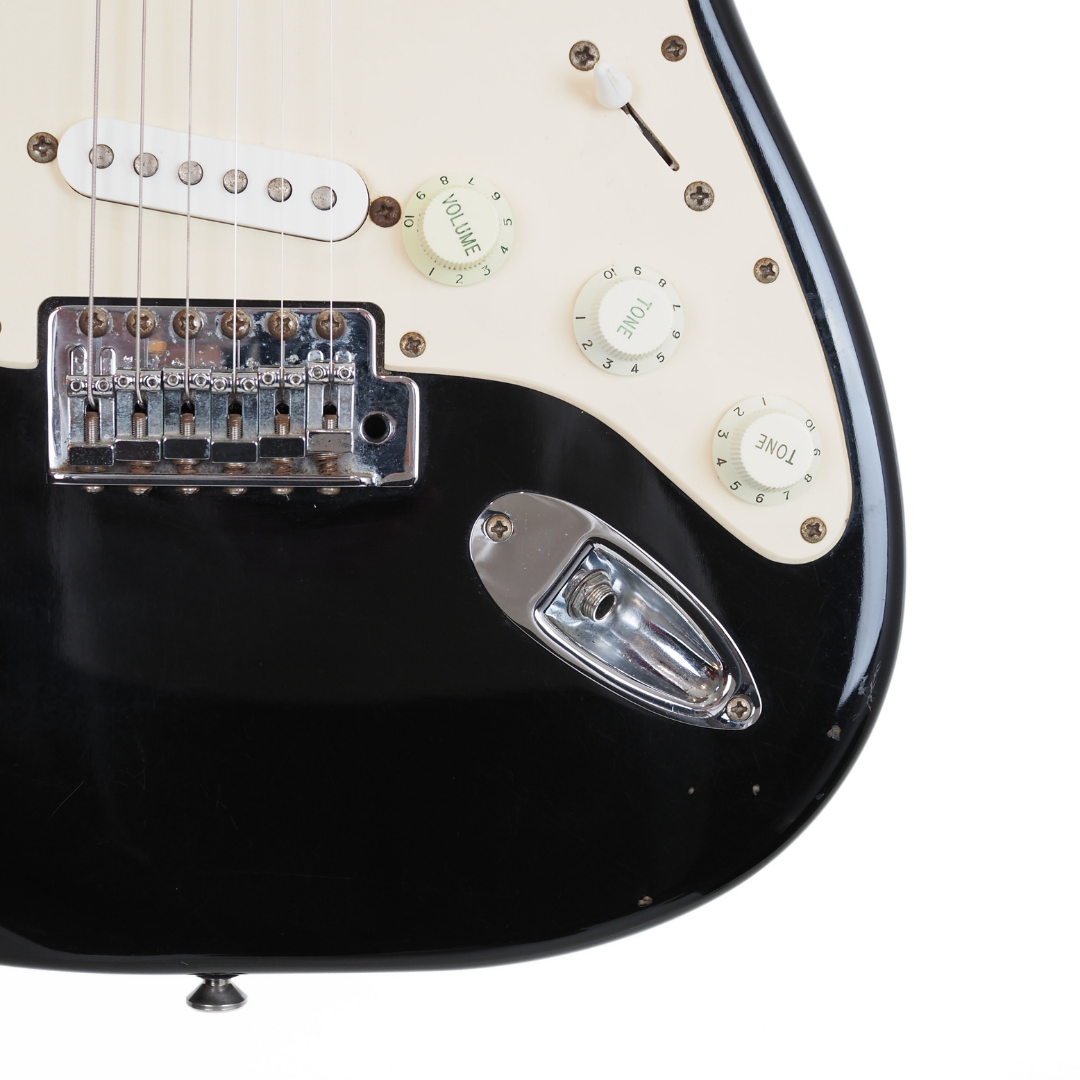 2010 Squier Affinity Stratocaster Electric Guitar in Gloss Black
