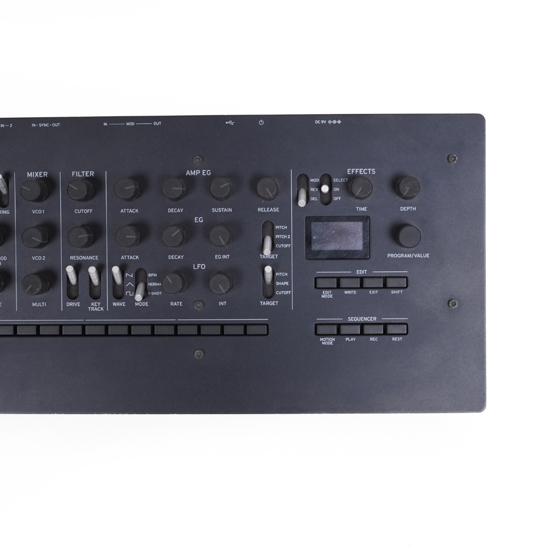 Korg Minilogue XD Polyphonic Analogue Desktop Synthesizer