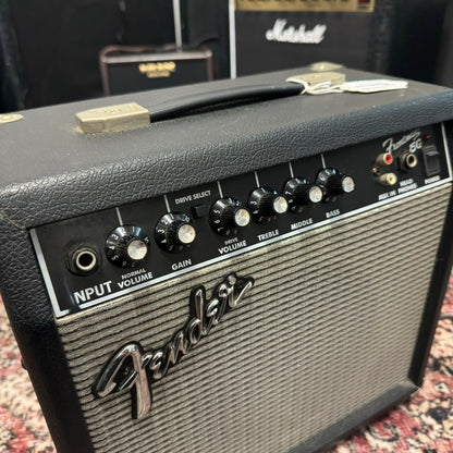 Fender Frontman 15G