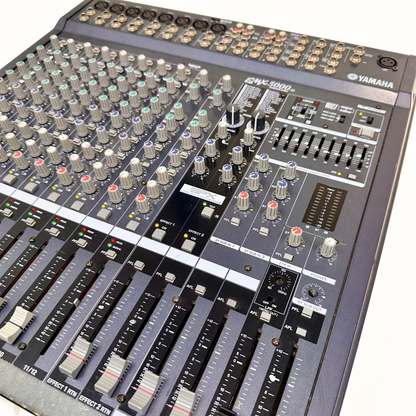 Yamaha EMX5000-12 Powered Mixer