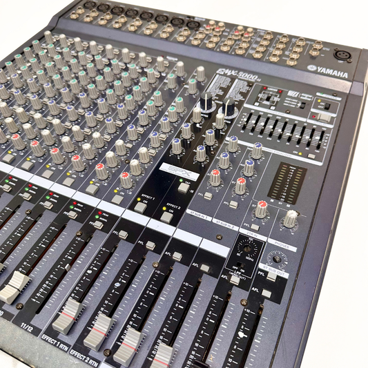 Yamaha EMX5000-12 Powered Mixer