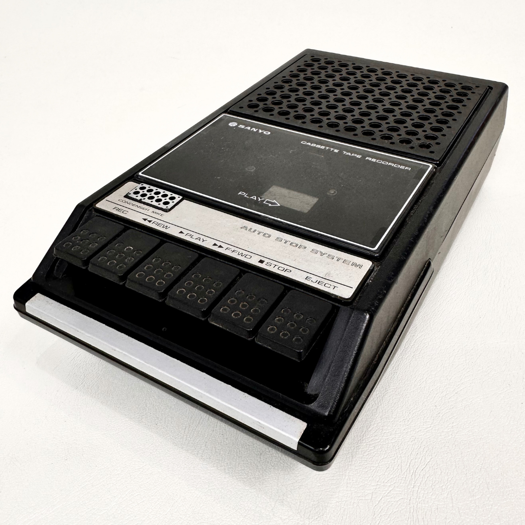 Sanyo M-2541 Cassette Tape Recorder