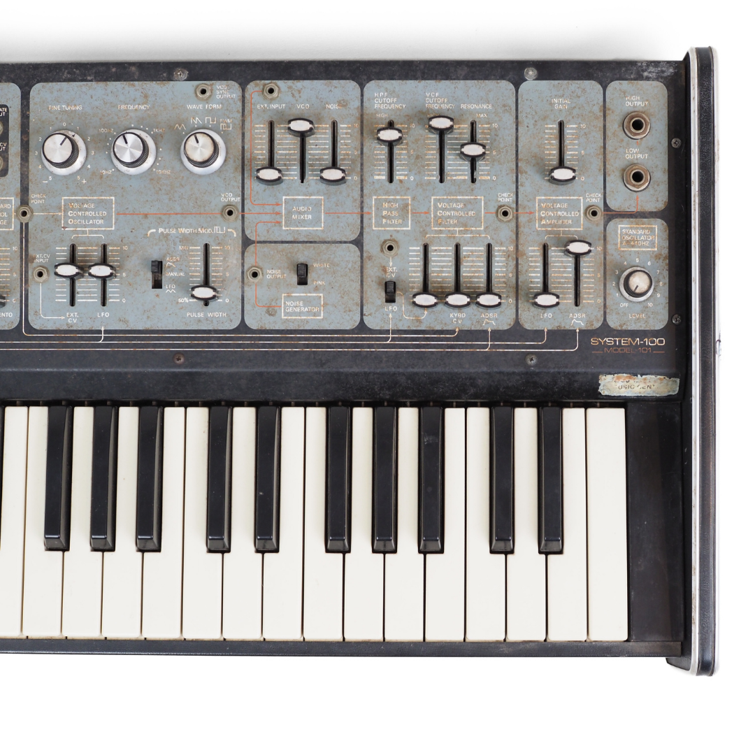Roland System 100 Model 101 Synthesiser