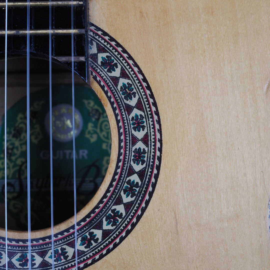 Skylark MG-009 Full-Sized Classical Guitar