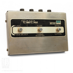 1970s Roland AF-100 BeeBaa Fuzz & Treble Booster Effects Pedal