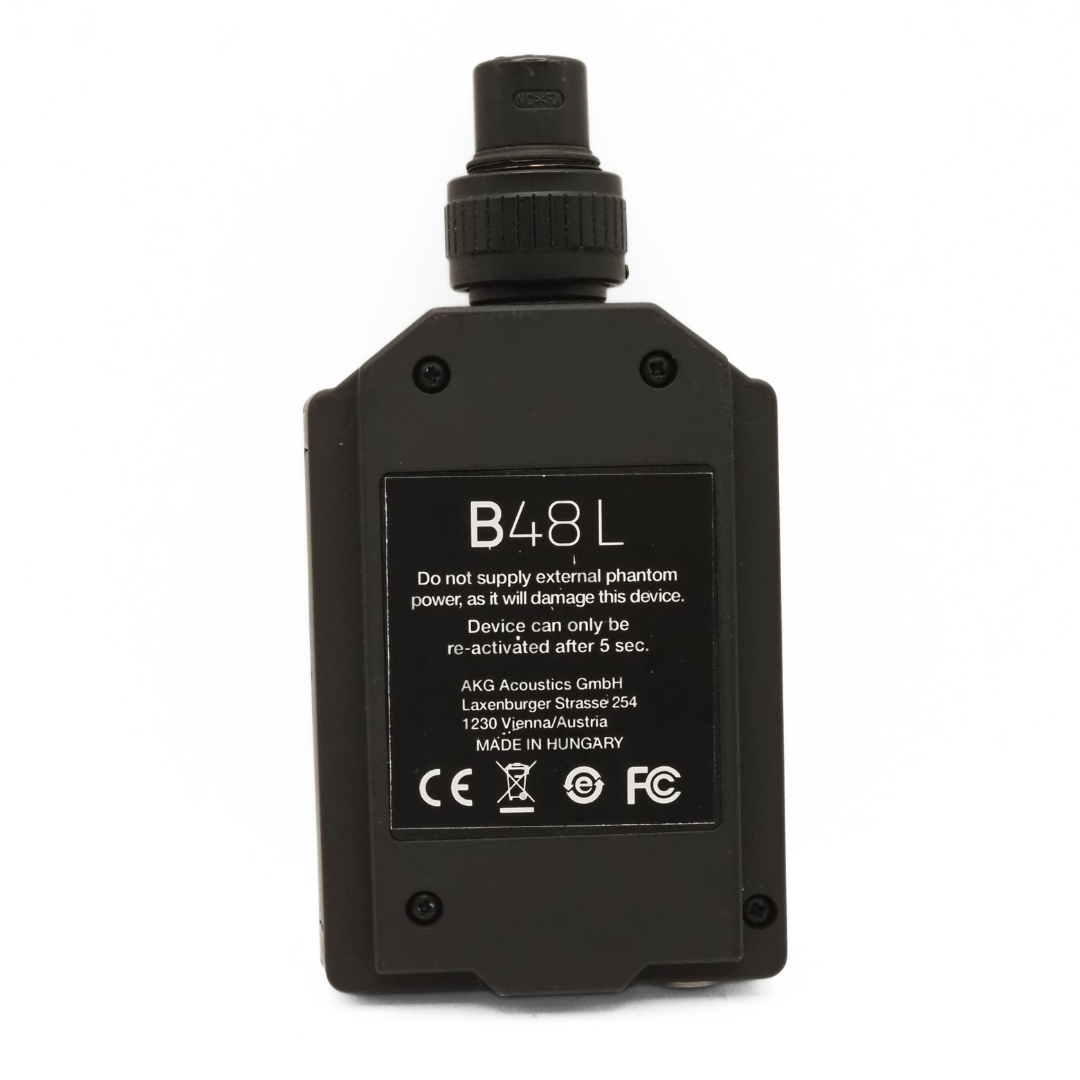 AKG B48L Battery-Powered Phantom Power Supply