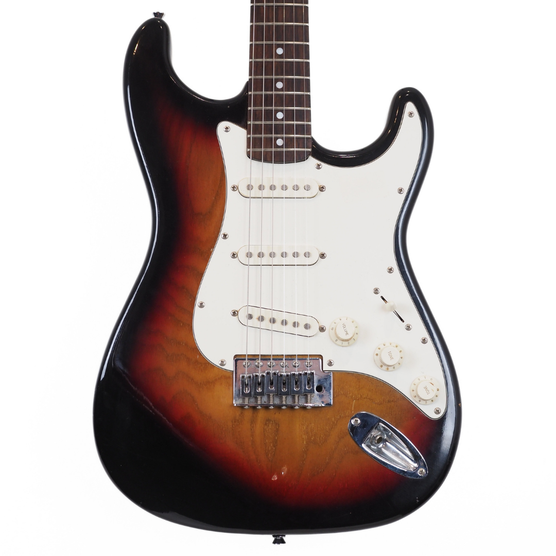 Status Stratocaster-Style Electric Guitar in 3-Tone Sunburst