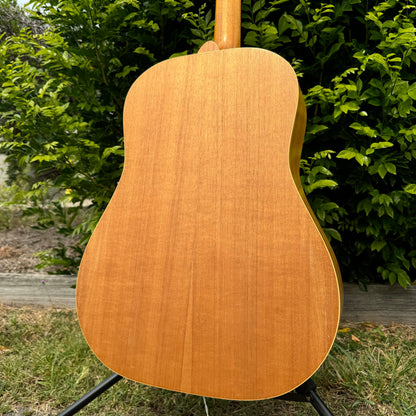 Maton M225 Natural Series Acoustic