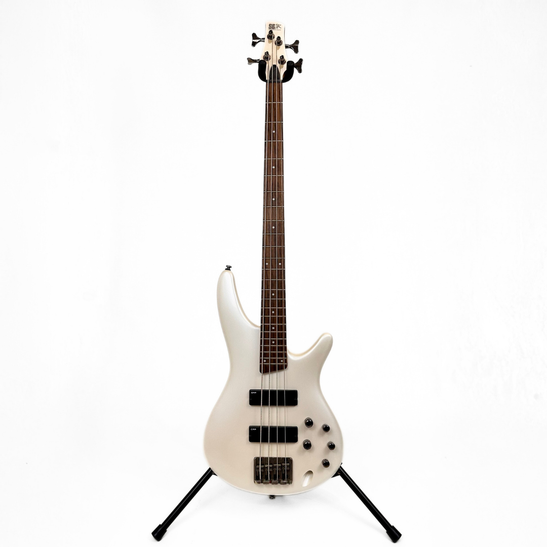2012 SDGR by IBANEZ Soundgear SR300 Bass Guitar in Pearl White Finish