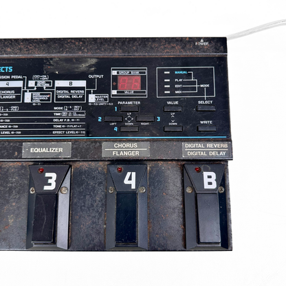 BOSS ME-5 Guitar Multiple Effects Processor Pedal Board