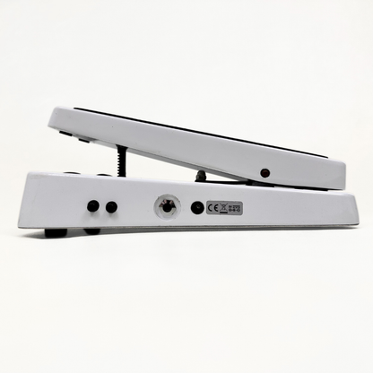 Dunlop Cry Baby 105Q Bass Wah Effects Pedal