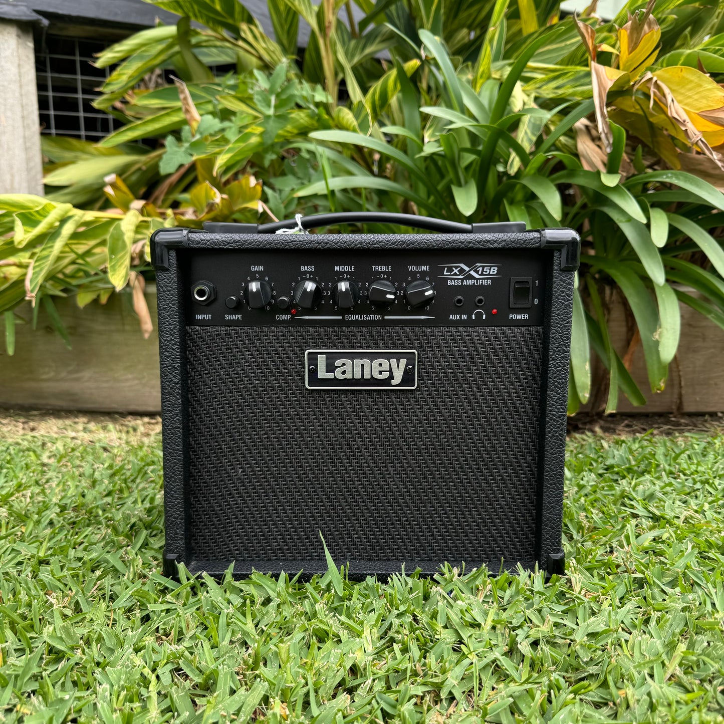 Laney LX15B Bass Combo