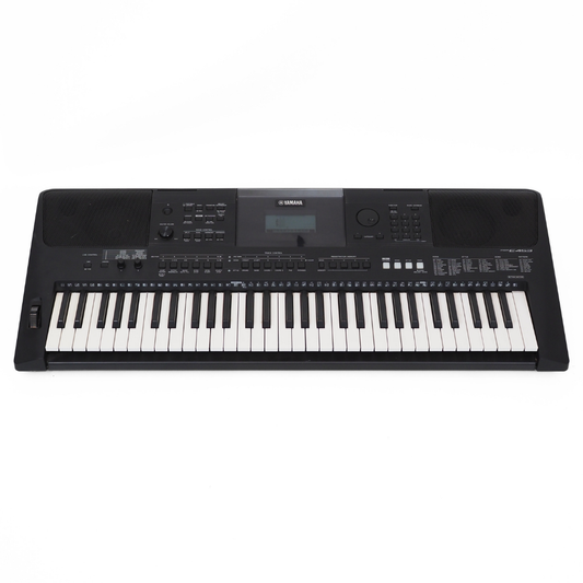 Yamaha PSR-E453 61-Key Portable Arranger Keyboard