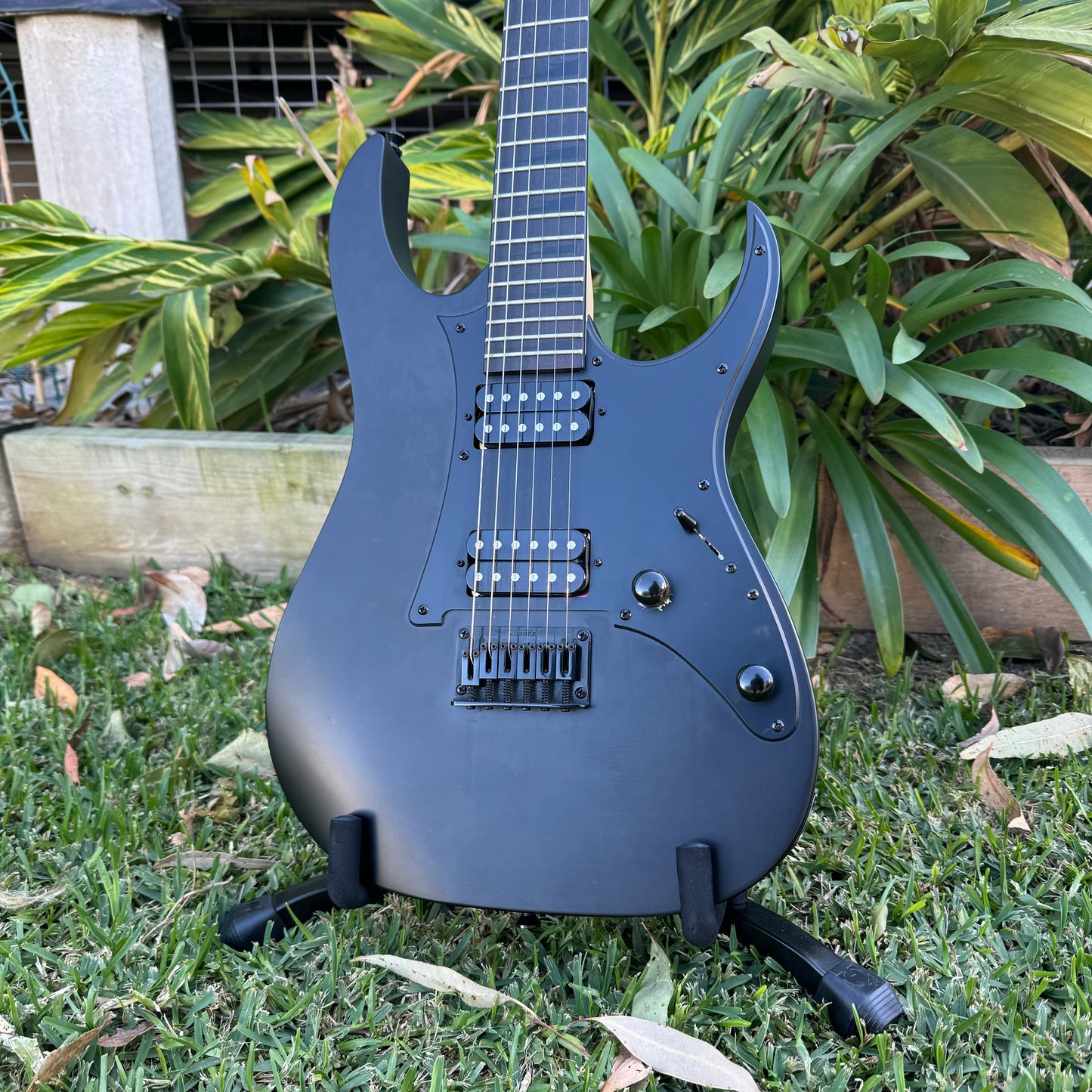 Ibanez Gio RGR131EX - Flat Black