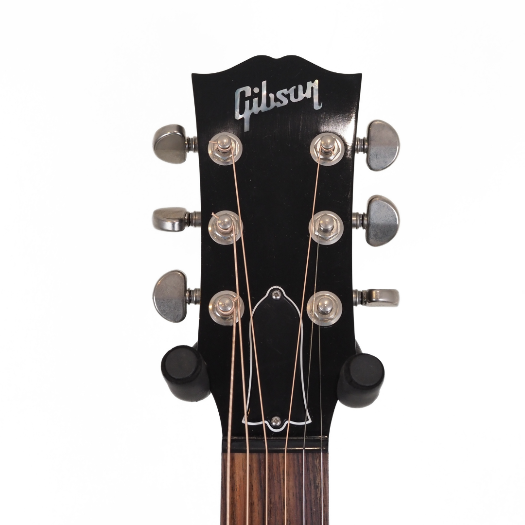 2022 Gibson J-45 Standard Acoustic Guitar in Vintage Sunburst