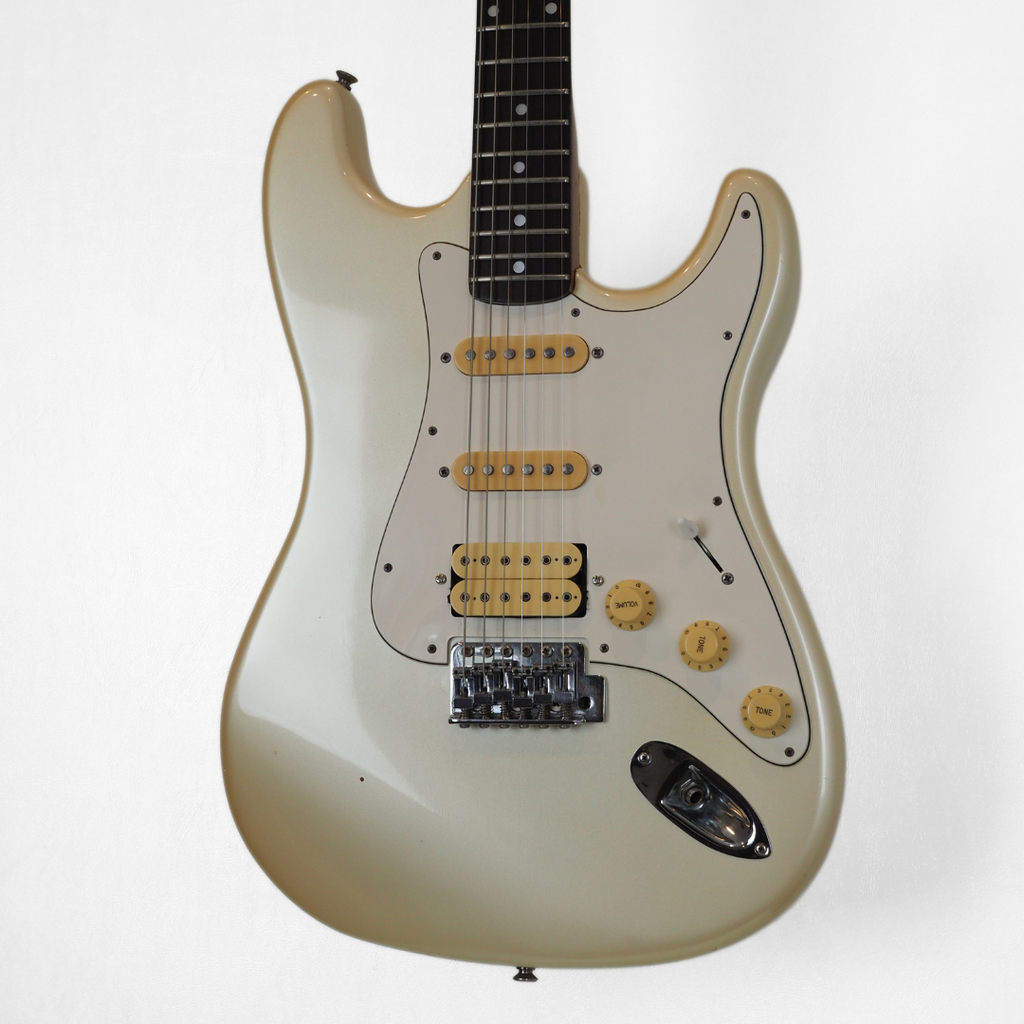 '80s Sunn by Fender 'Mustang' Stratocaster Electric Guitar in Pearlescent White