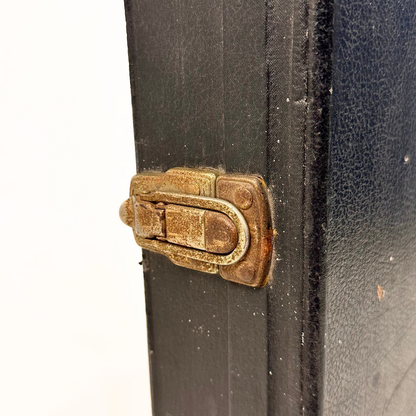 Stamford Woodframe Guitar Case (Vintage Black, Plush Interior)