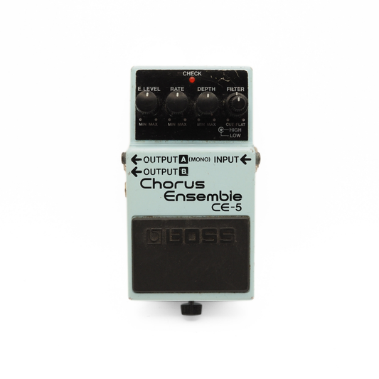 BOSS CE5 Chorus Ensemble Effects Pedal