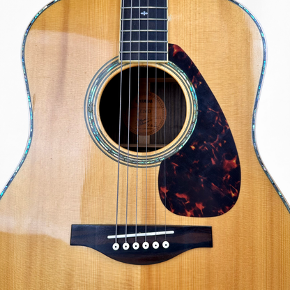 Yamaha L Series LL16D Jumbo Acoustic Guitar