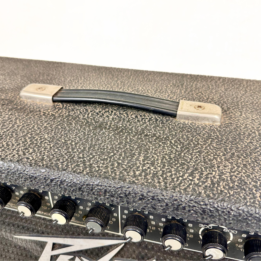 Peavey Renown 400 2x12“ Solid-State Guitar Combo Amplifier