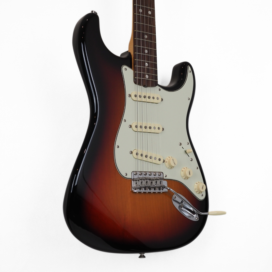 2020 Fender American Original '60s Stratocaster Electric Guitar in 3-Colour Sunburst