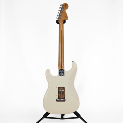 2016 Fender Jimi Hendrix Stratocaster Electric Gutiar in Olympic White