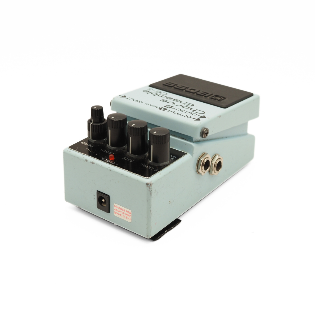 BOSS CE5 Chorus Ensemble Effects Pedal