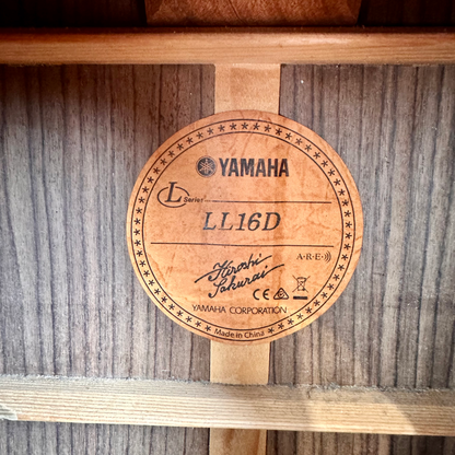 Yamaha L Series LL16D Jumbo Acoustic Guitar