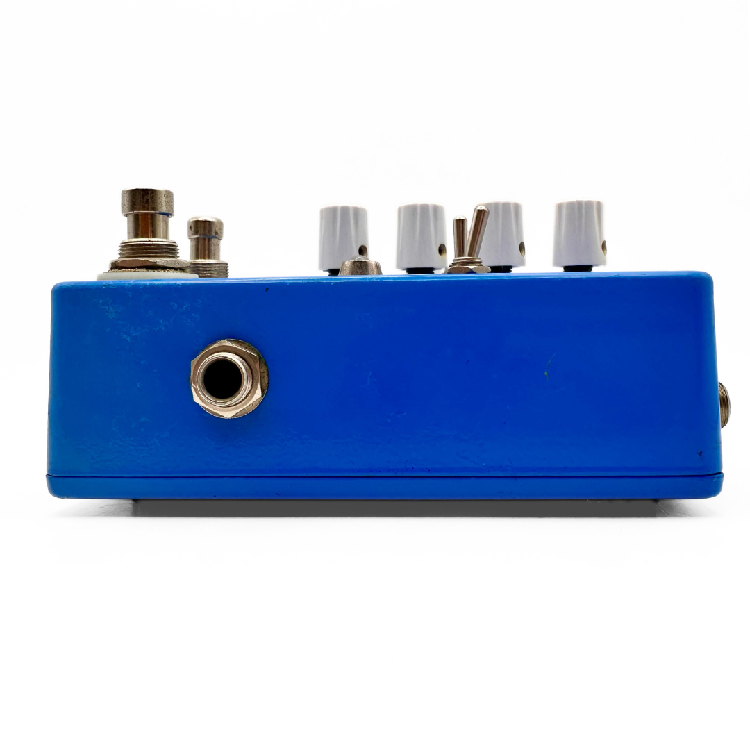 Montreal Assembly Count to Five Delay & Sampler Effects Pedal