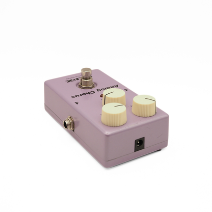 NUX Reissue Series Analog Chorus Effects Pedal