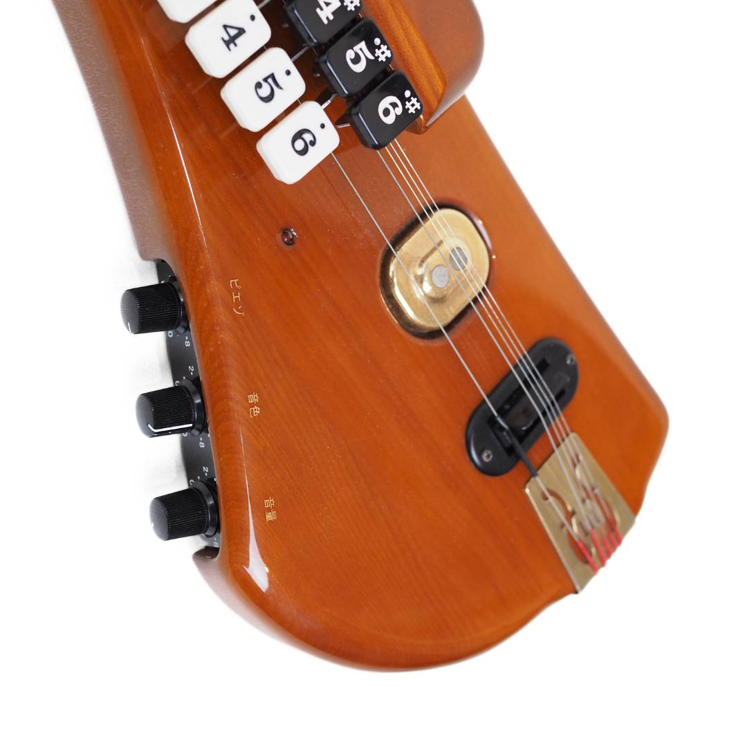 Suzuki Taisho Kohaku Electric Koto