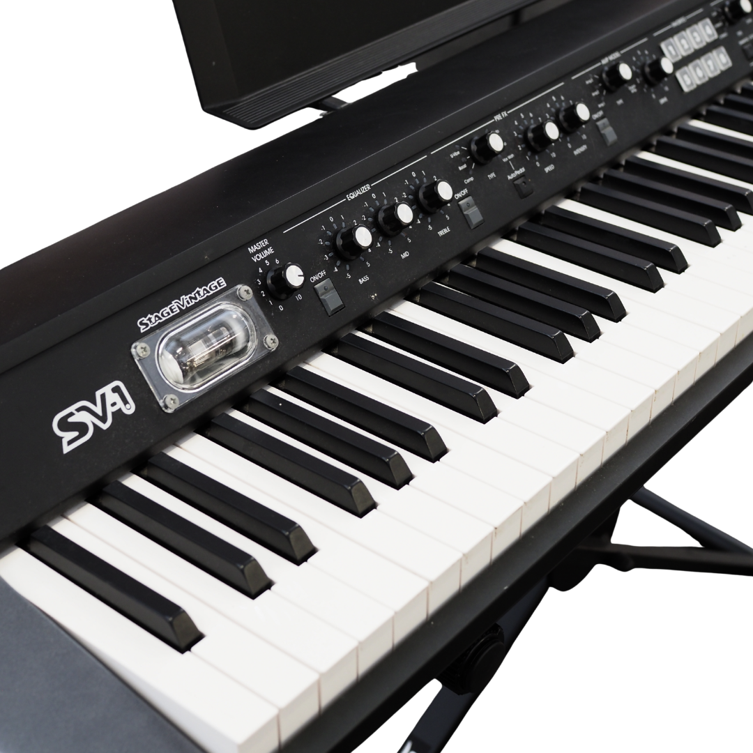 Korg SV-1-88-BK Stage Vintage 88-Key Electric Piano with Gator Roadcase + Accessories