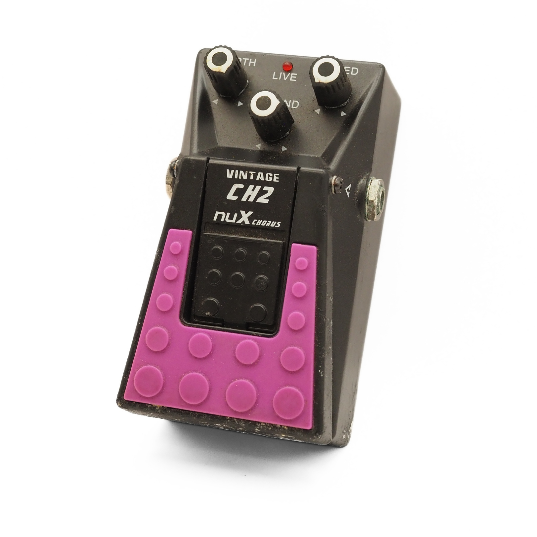 NUX Vintage CH2 Chorus Effects Pedal