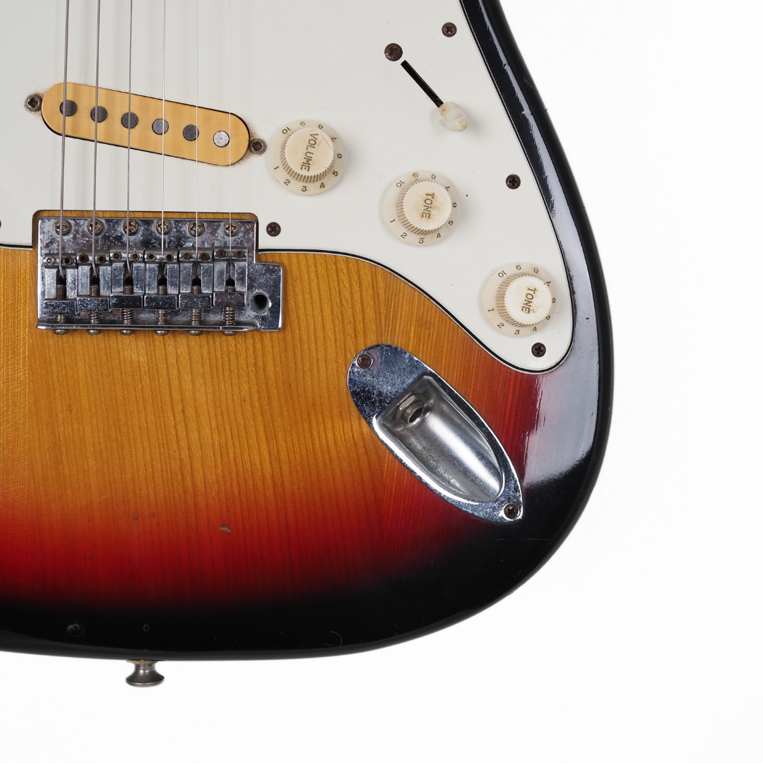 Vintage Suzuki Super Sounds Stratocaster Electric Guitar in 3-Tone Sunburst