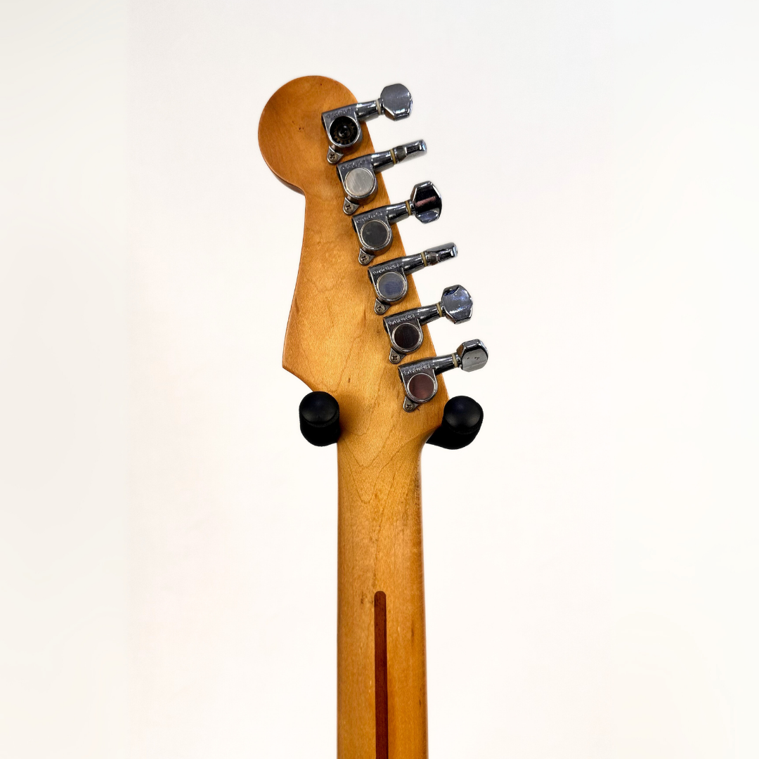 Squier Silver Series Stratocaster Electric Guitar in Sunburst