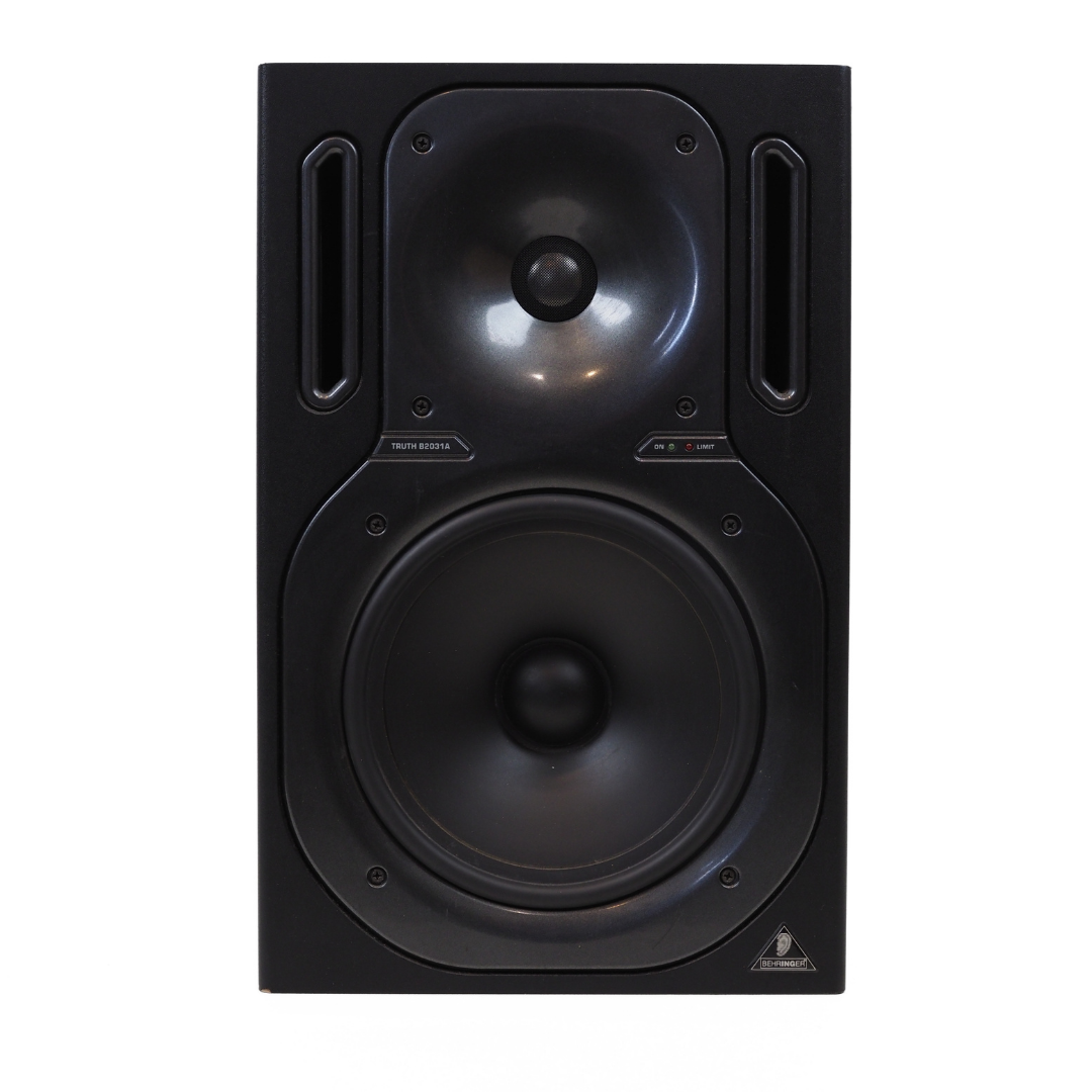 Behringer Truth B2031A Studio Monitor