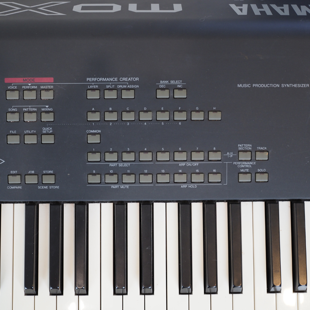 Yamaha MOX8 88-Key Music Production Synthesizer Keyboard