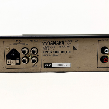 Yamaha T-07 Natural Sound AM/FM Stereo Tuner