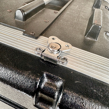 Unbranded U8 8RU Rack Mount Flight Case with Removable Lids